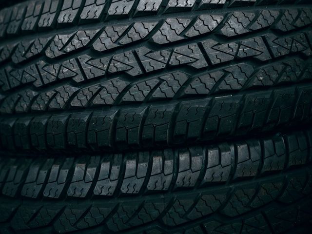265/70R17 Falken